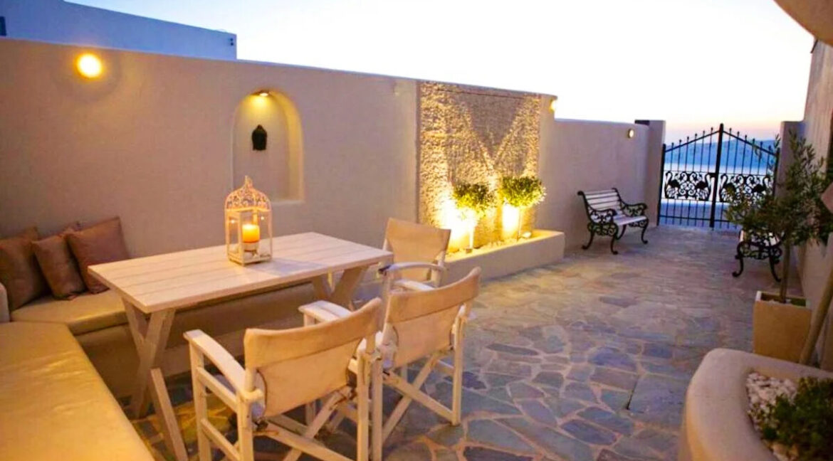 Seaview-Property-in-Santorini-for-sale-19
