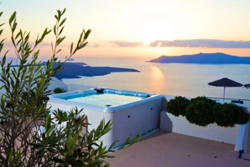 Seaview-Property-in-Santorini-for-sale-3